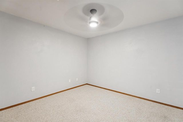 2490 STROEBE ISLAND DRIVE, Appleton, WI 54914