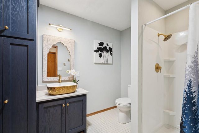 2490 STROEBE ISLAND DRIVE, Appleton, WI 54914