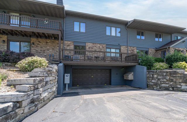 2490 STROEBE ISLAND DRIVE, Appleton, WI 54914