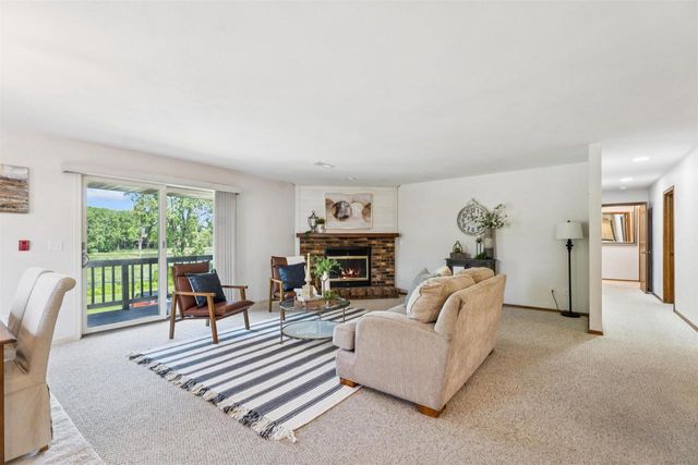 2490 STROEBE ISLAND DRIVE, Appleton, WI 54914