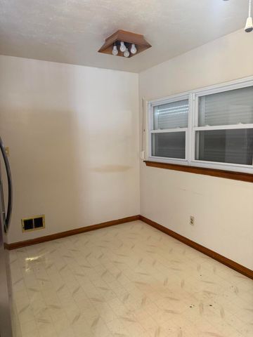 562 Dallas Street, Gary, IN 46406