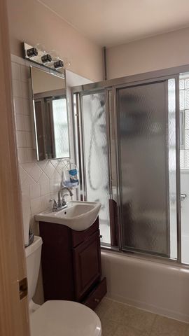 562 Dallas Street, Gary, IN 46406