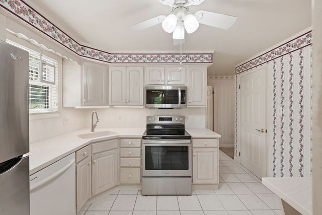 415 Overbrook ROAD, Middlesex Twp, PA 16059