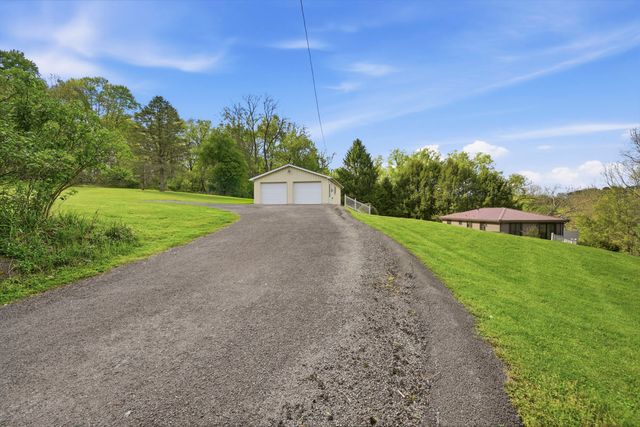 415 Overbrook ROAD, Middlesex Twp, PA 16059