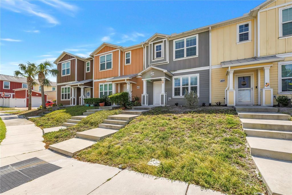 429 LORRAINE LELAND STREET, Dunedin, FL 34698