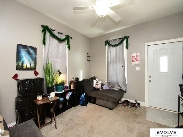 1051 N L Street, Fremont, NE 68025