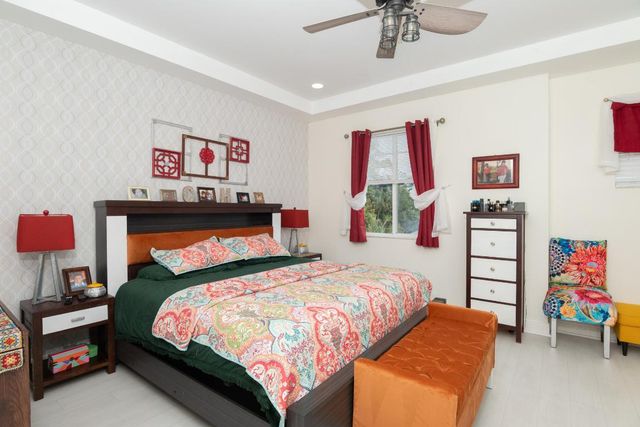 518 N Federal Highway 8, Lake Worth Beach, FL 33460