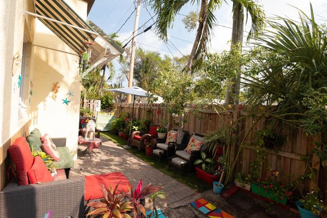 518 N Federal Highway 8, Lake Worth Beach, FL 33460