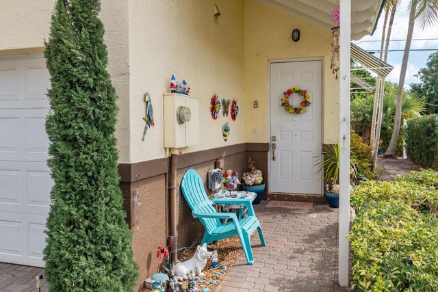 518 N Federal Highway 8, Lake Worth Beach, FL 33460