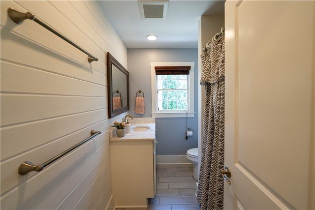 102 Robin Street, Clemson, SC 29631