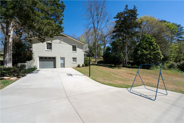 102 Robin Street, Clemson, SC 29631