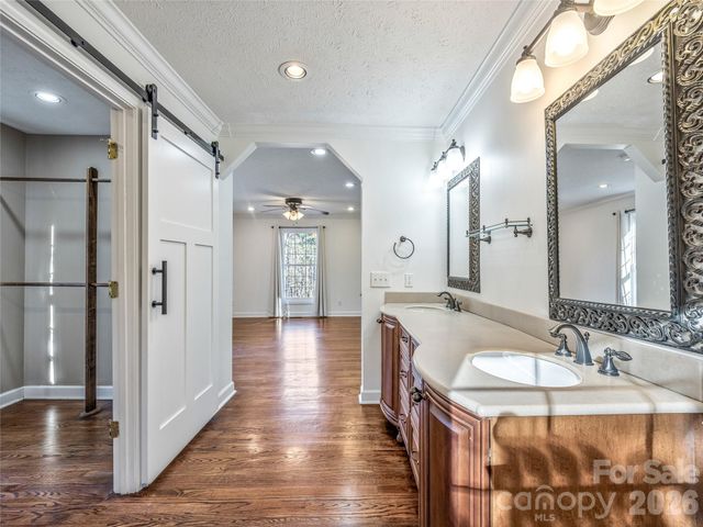 2388 Hebron Road, Hendersonville, NC 28739