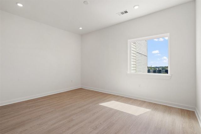 4802 S Congress Ave 403, Austin, TX 78745