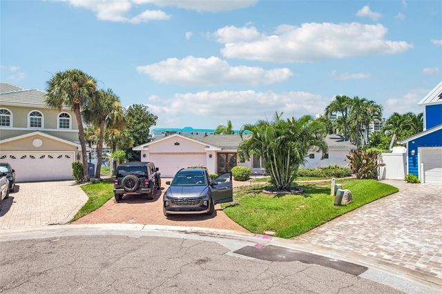 8078 13TH AVENUE S, St Petersburg, FL 33707