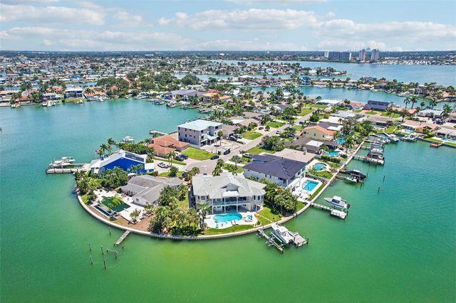 8078 13TH AVENUE S, St Petersburg, FL 33707