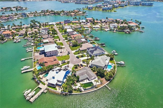 8078 13TH AVENUE S, St Petersburg, FL 33707