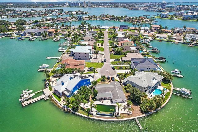 8078 13TH AVENUE S, St Petersburg, FL 33707