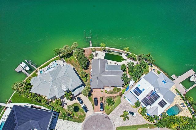8078 13TH AVENUE S, St Petersburg, FL 33707