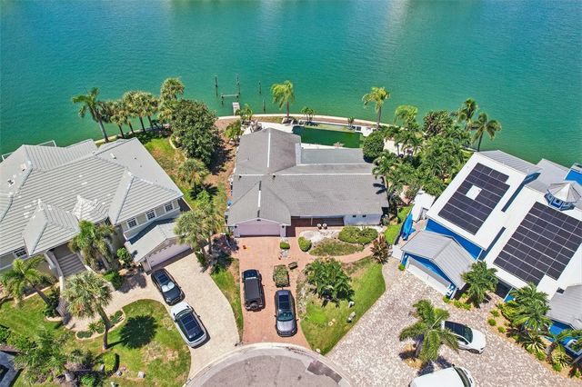 8078 13TH AVENUE S, St Petersburg, FL 33707