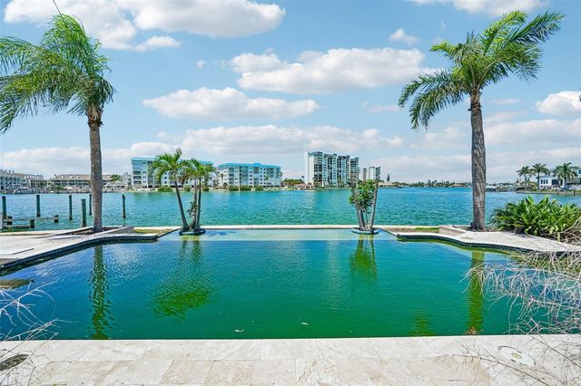 8078 13TH AVENUE S, St Petersburg, FL 33707