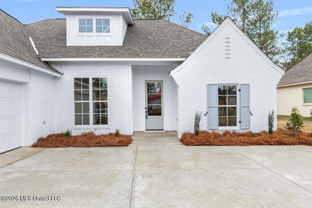 118 Lake Crest Drive, Madison, MS 39110