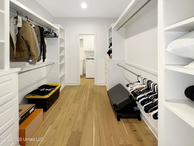 118 Lake Crest Drive, Madison, MS 39110