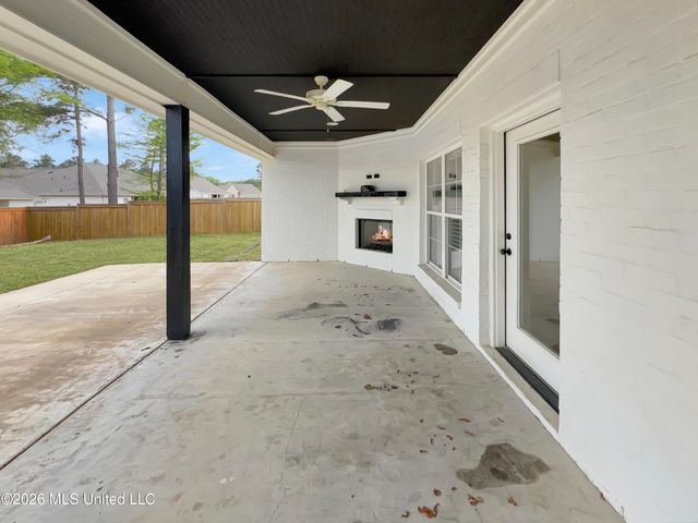 118 Lake Crest Drive, Madison, MS 39110