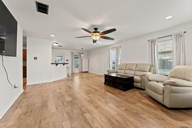 25635 Buffwood St, Denham Springs, LA 70726