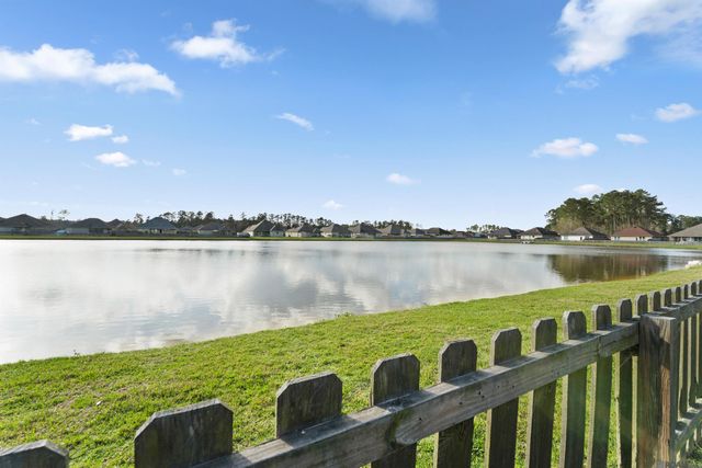 25635 Buffwood St, Denham Springs, LA 70726