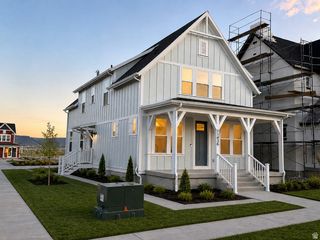 11436 S GLASS HILL DR, South Jordan, UT 84009