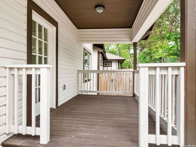 419 W Huisache Avenue, San Antonio, TX 78212