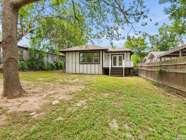 419 W Huisache Avenue, San Antonio, TX 78212