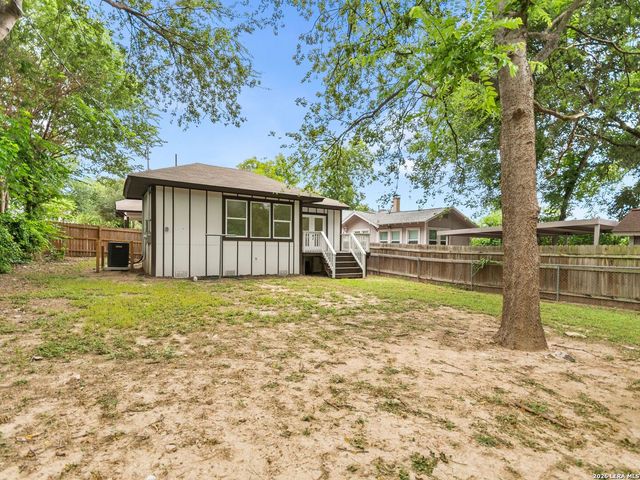 419 W Huisache Avenue, San Antonio, TX 78212
