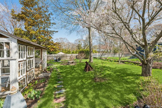 5 Maryland Boulevard, Hampton Bays, NY 11946