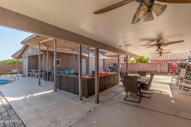 8621 W VIA MONTOYA Drive, Peoria, AZ 85383