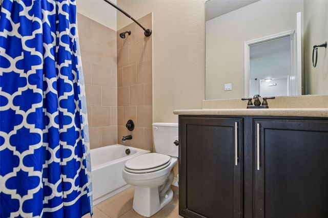 3713 Glastonbury TRL, Pflugerville, TX 78660