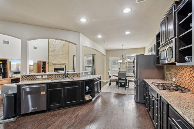 3713 Glastonbury TRL, Pflugerville, TX 78660