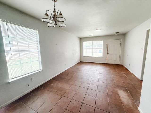 816 N Throckmorton Street, Sherman, TX 75090