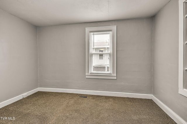 2020 Shelby Street, Bristol, TN 37620