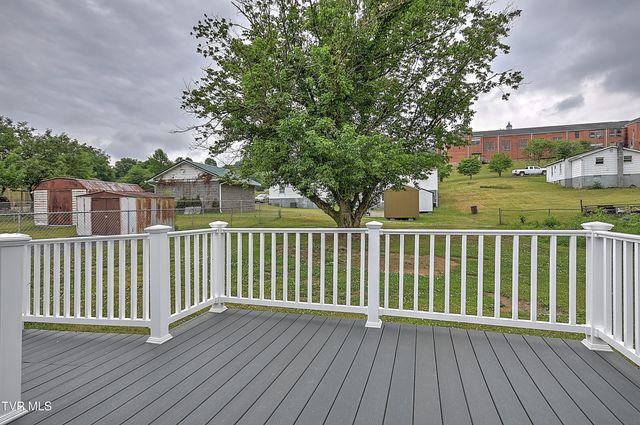 2020 Shelby Street, Bristol, TN 37620