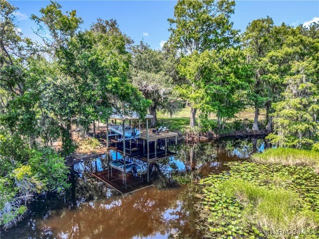 9200 E Hampton Point Road, Inverness, FL 34450