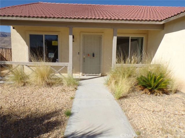 6014 Regino, 29 Palms, CA 92277