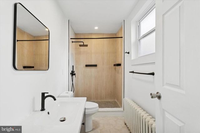 222 CARSON ST, Philadelphia, PA 19127