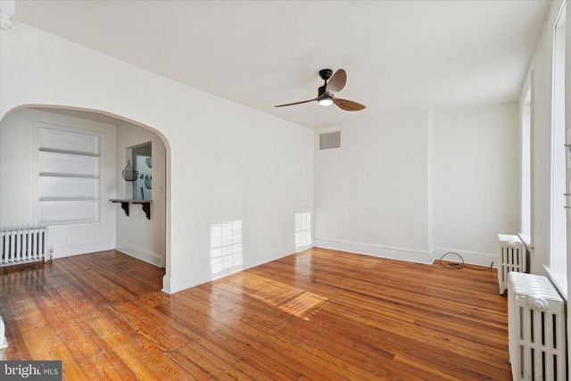 222 CARSON ST, Philadelphia, PA 19127