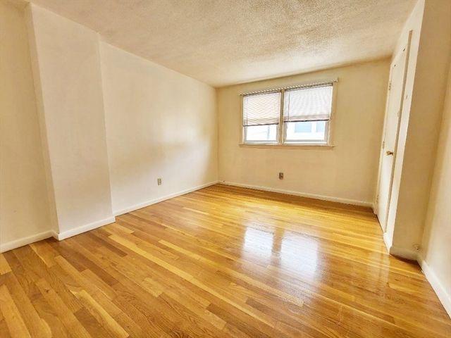 183 Reservoir Ave 2, Revere, MA 02151