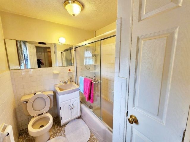 183 Reservoir Ave 2, Revere, MA 02151