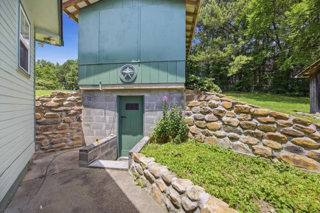 2588 Garretts Chapel Road, Chickamauga, GA 30707