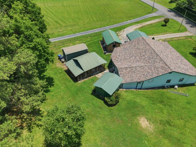2588 Garretts Chapel Road, Chickamauga, GA 30707