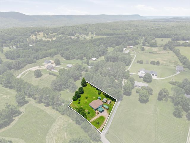 2588 Garretts Chapel Road, Chickamauga, GA 30707