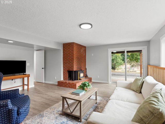 34603 Se JARL Rd, Boring, OR 97009